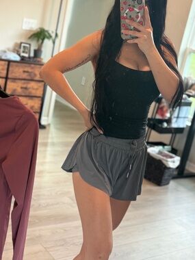 Women's Flowy Athletic skort Small GREY S